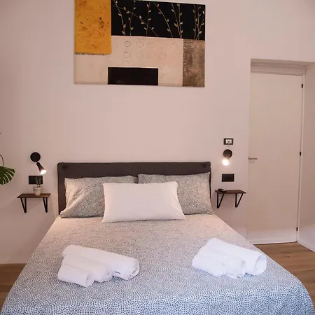 Azizo, La Gialla Appartement