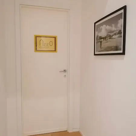 Azizo, La Gialla Appartement