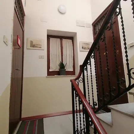 Apartmán Azizo, La Gialla